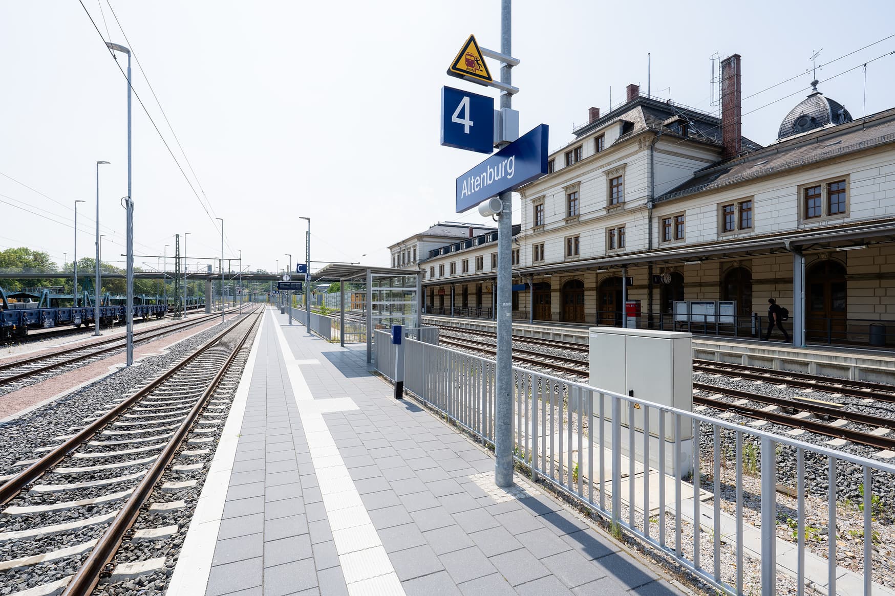 Modernisierter Bahnsteig. 