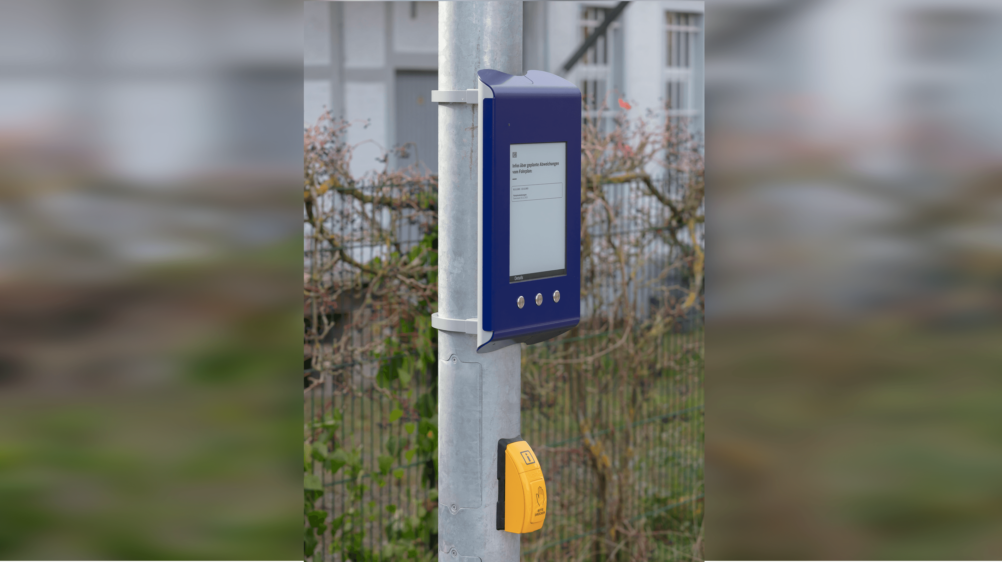 Der digitale Anzeiger zur Baukommunikation in Detailaufnahme.