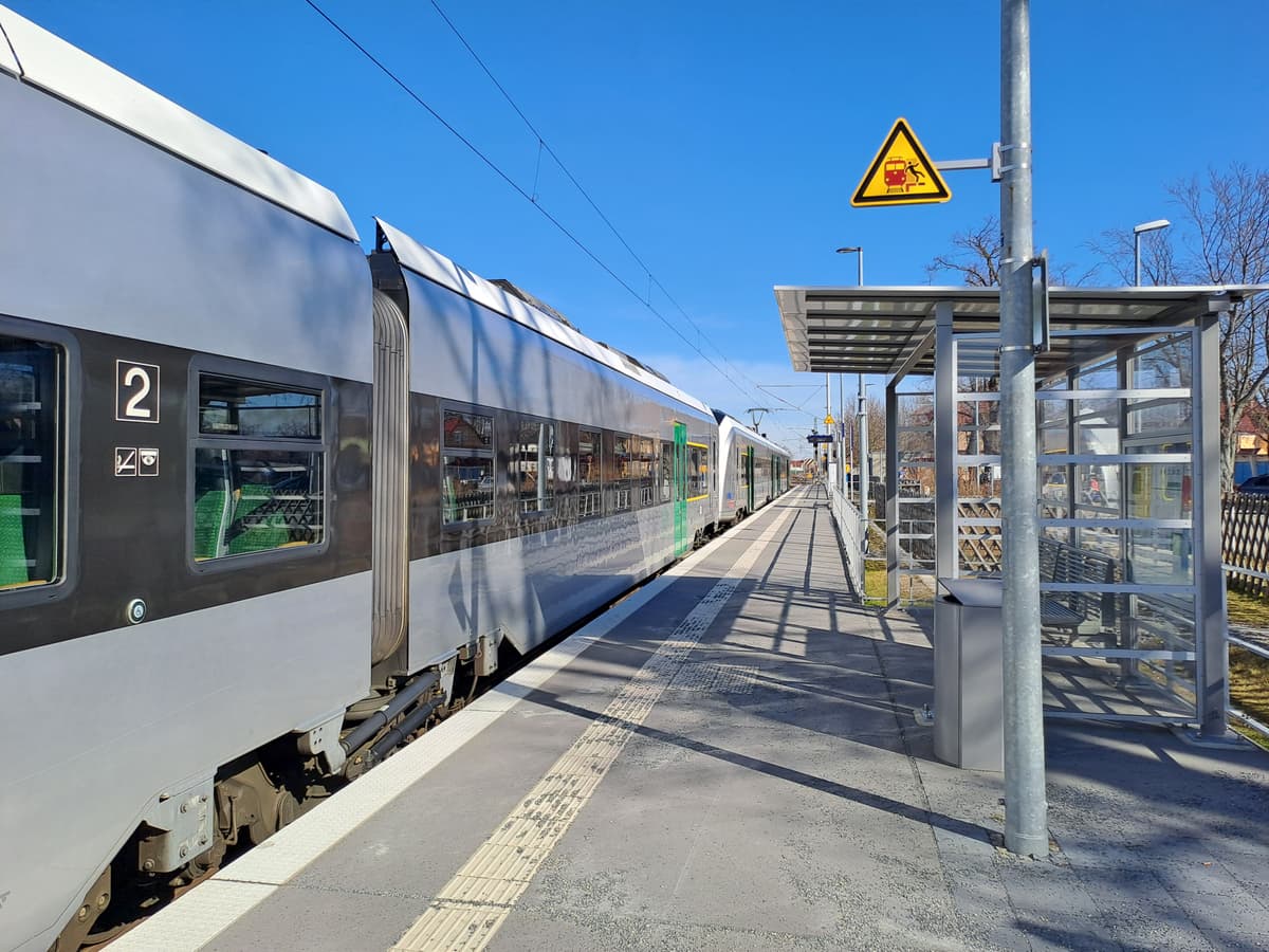Der neue Zukunftsbahnhof Gröditz (b Riesa)