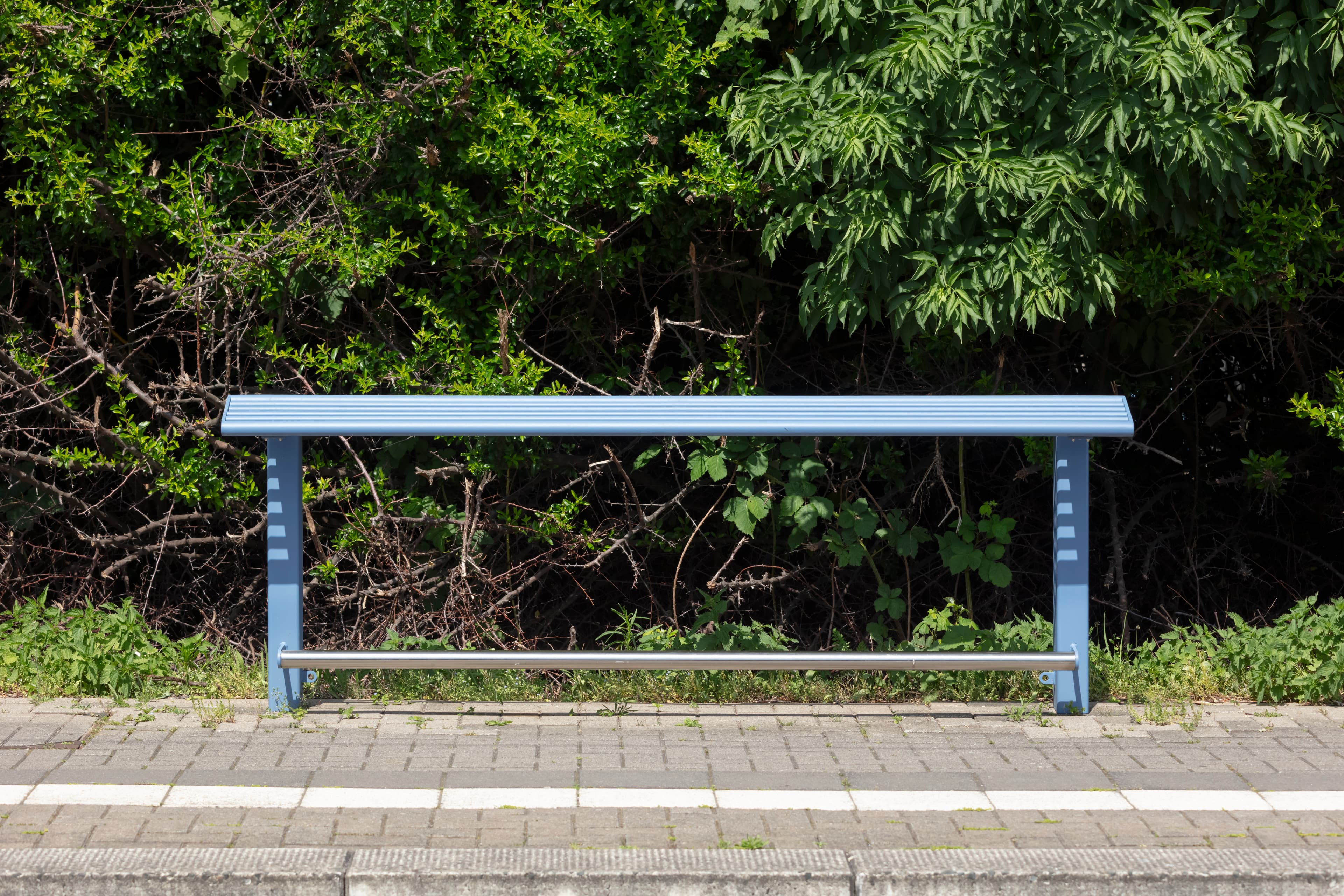 Anlehner am Bahnsteig.