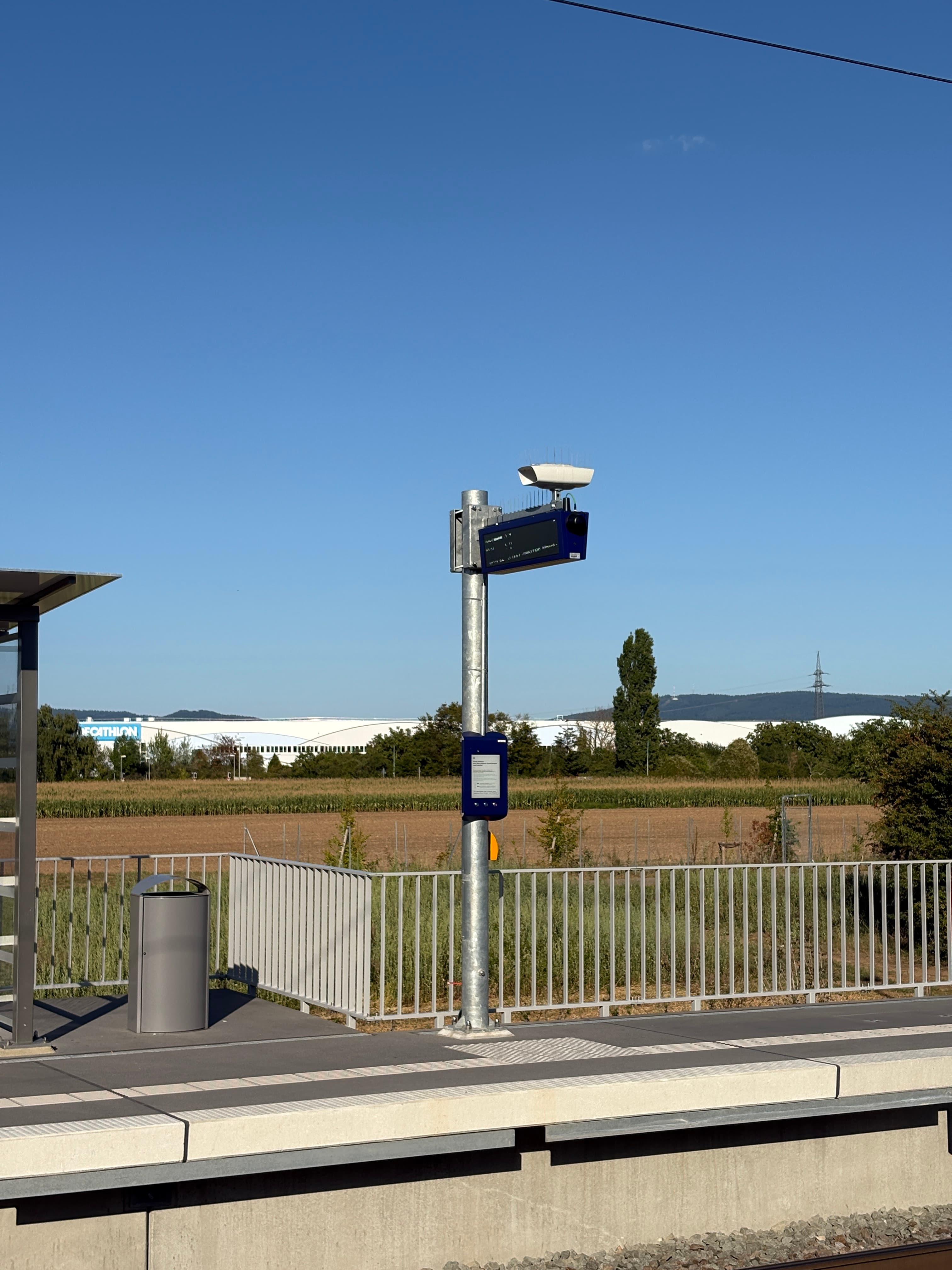 Reisendenkommunikation vor Ort.