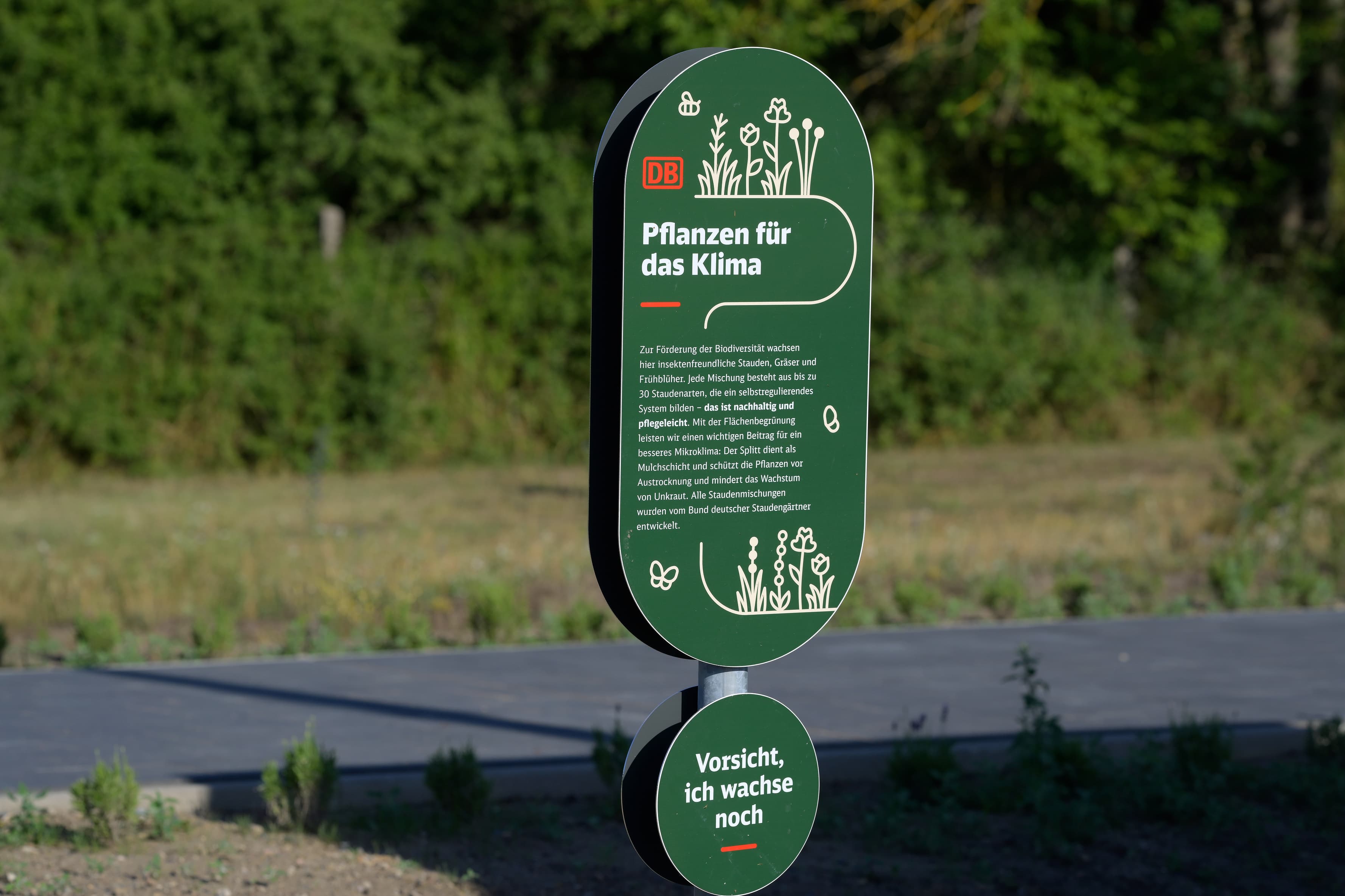 Ein Schild mit Informationen.