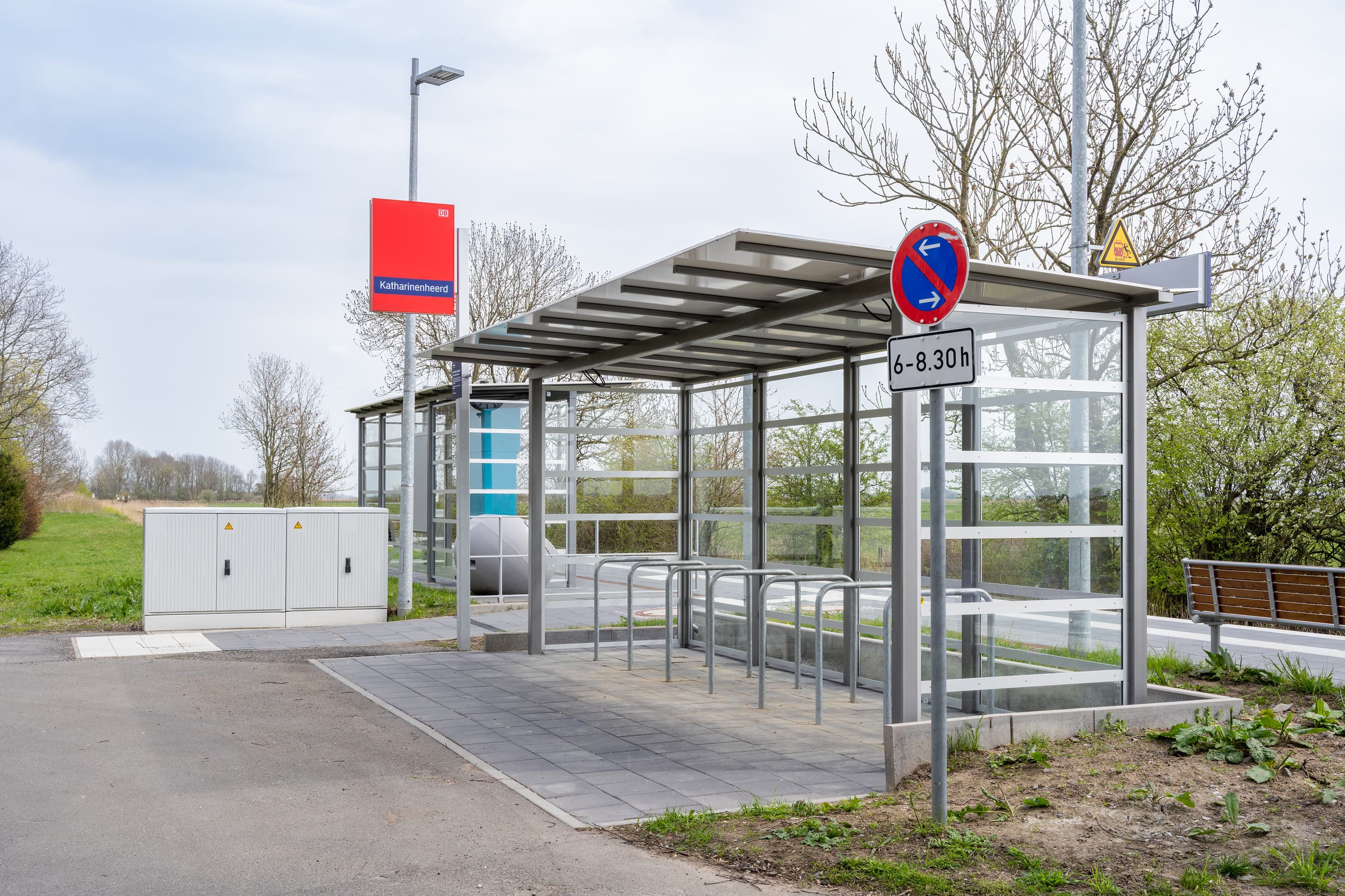 Neue Fahrradabstellanlage am Bahnhof.