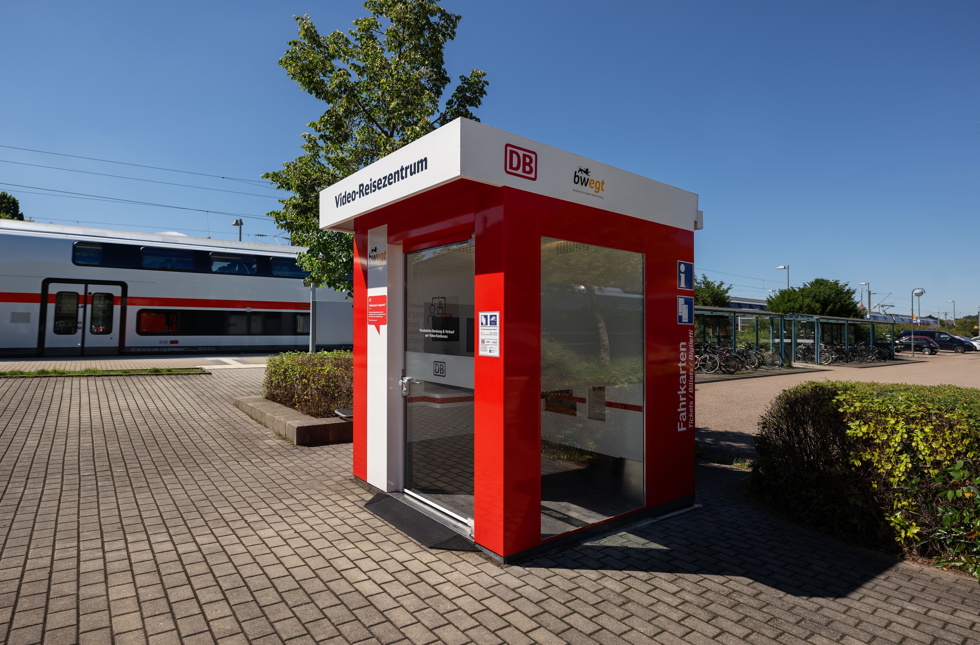 Ein Video-Reisezentrum