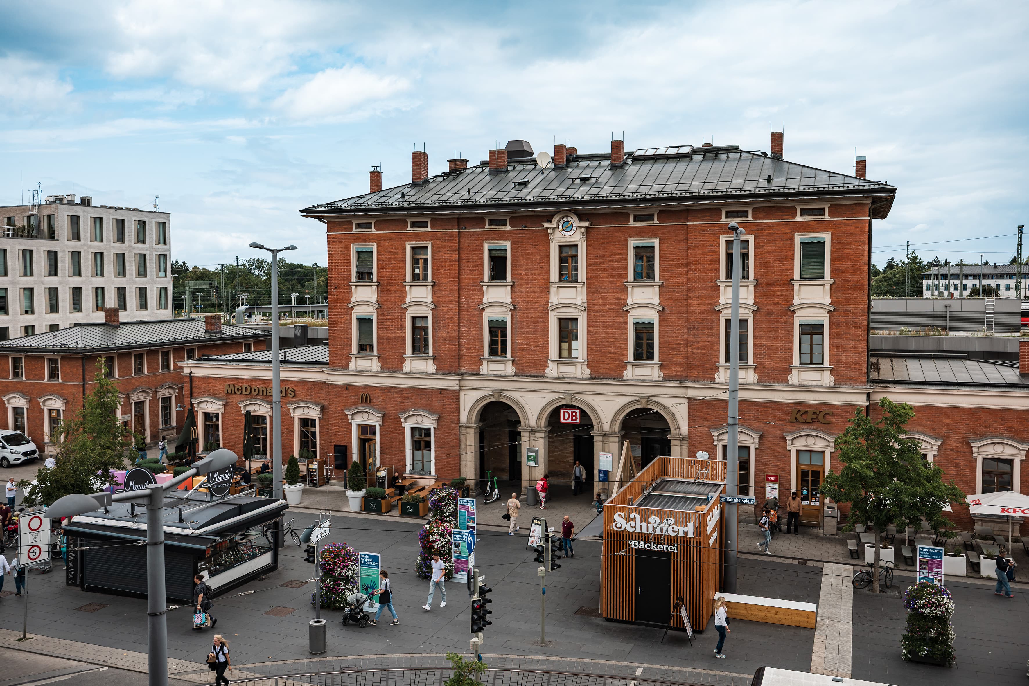 Bahnhofsvorplatz München Pasing.